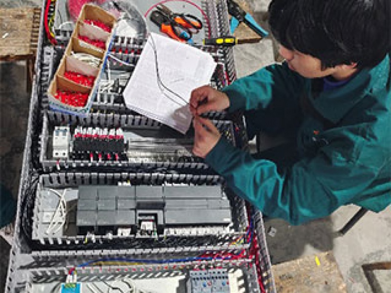 巅峰国际官网-钻营健全,你我一路成长