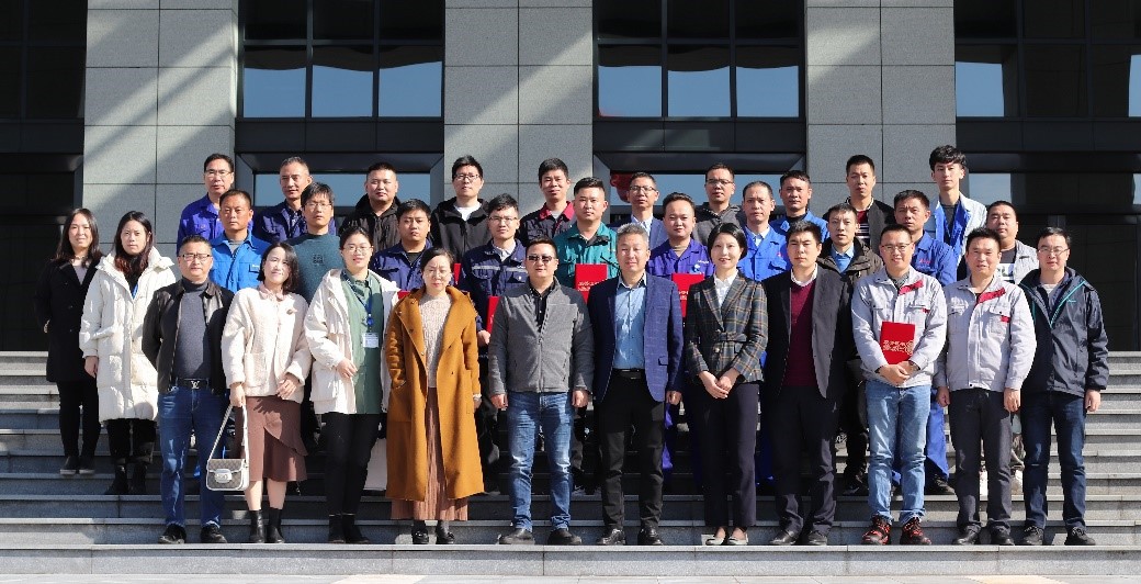 巅峰国际官网-钻营健全,你我一路成长