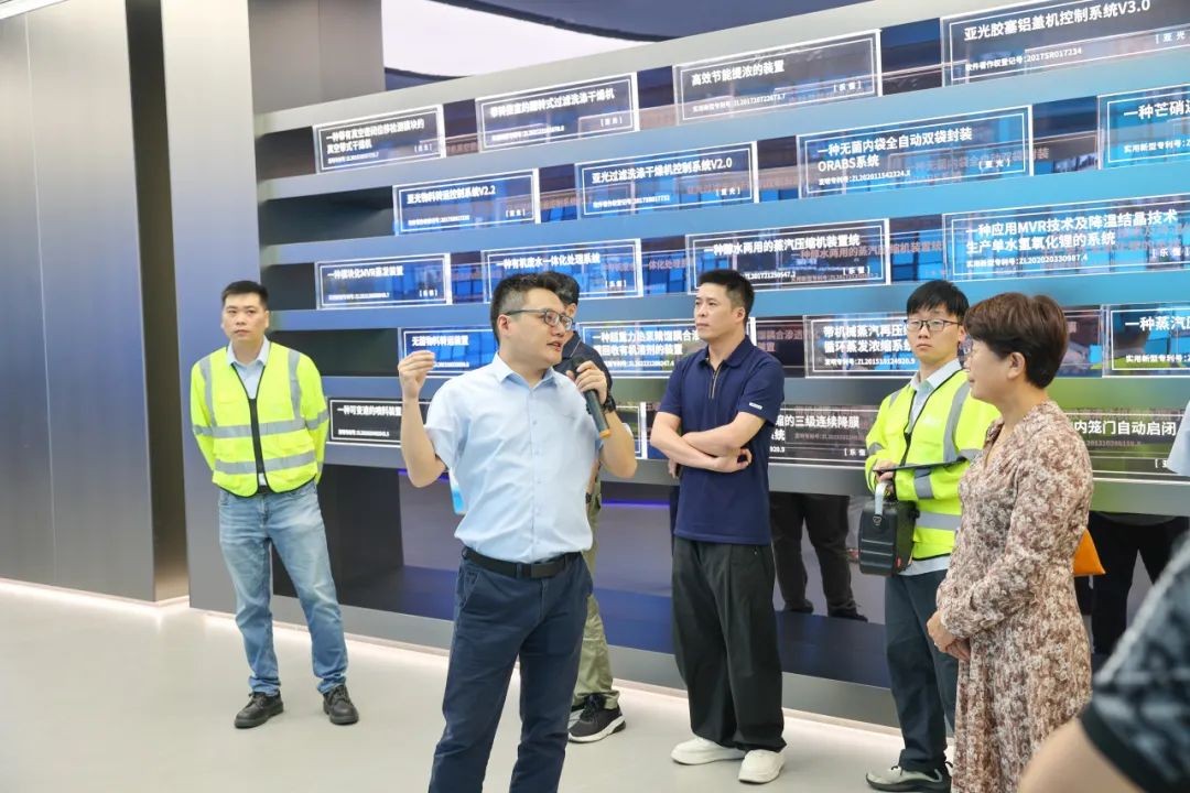 巅峰国际官网-钻营健全,你我一路成长